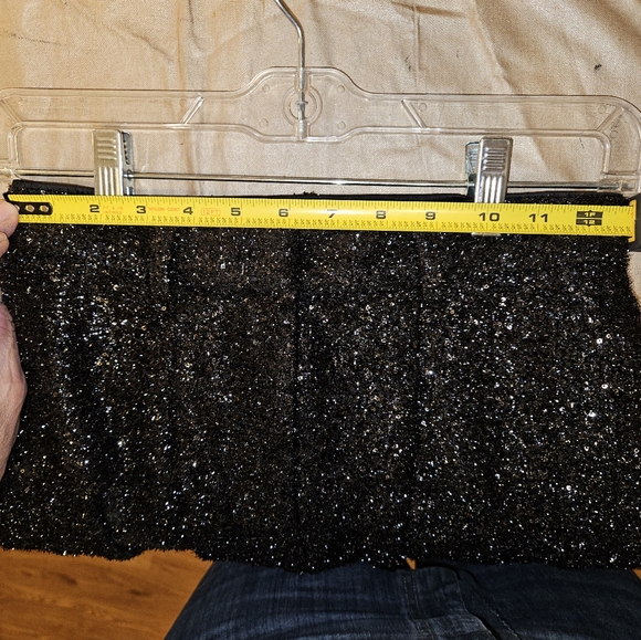 Express Black Sparkly Trouser Shorts Size 0 NWT! (about 26 inch waist) - Picture 6 of 7